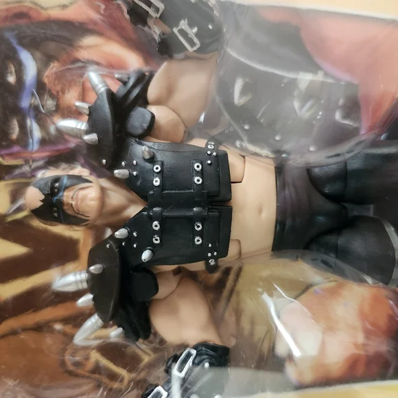 WWE Legends 1 Road Warrior Hawk Figure in Black and Silver - Picture 5 of 10